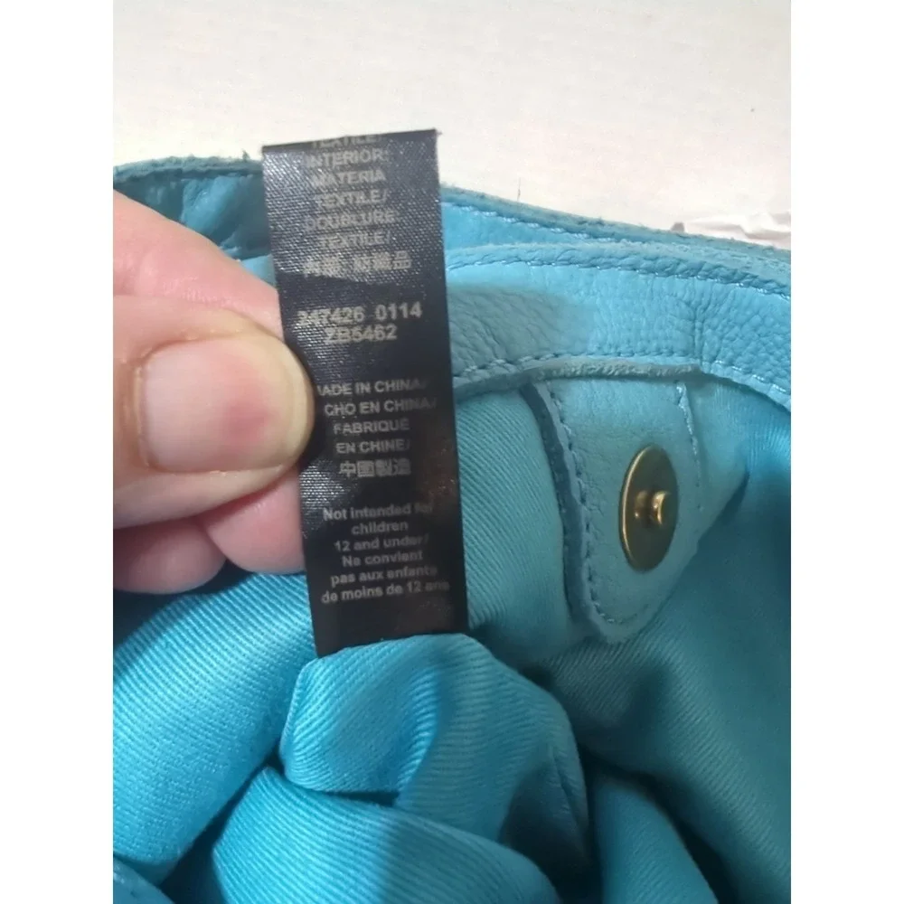 Fossil Erin Tidal Blue Soft Pebbled Leather Fold Over Crossbody Zipper Pockets